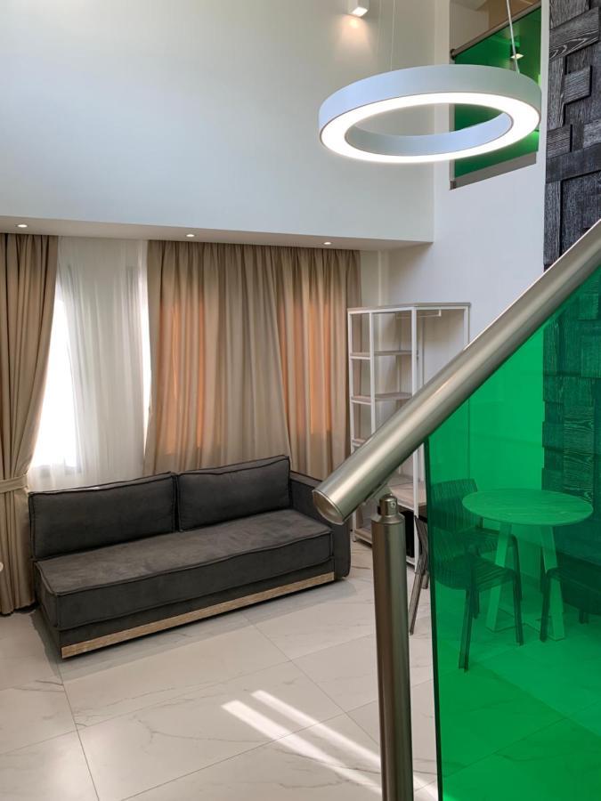Amalia Deluxe Villas Vrasná エクステリア 写真